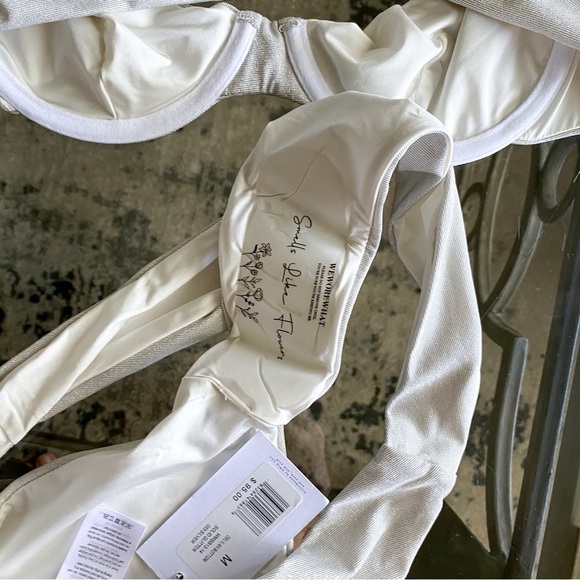 WeWoreWhat Bikini Vintage Bra Delilah Shimmer Sparkly Solid Glitter Silver M NWT - Picture 6 of 8